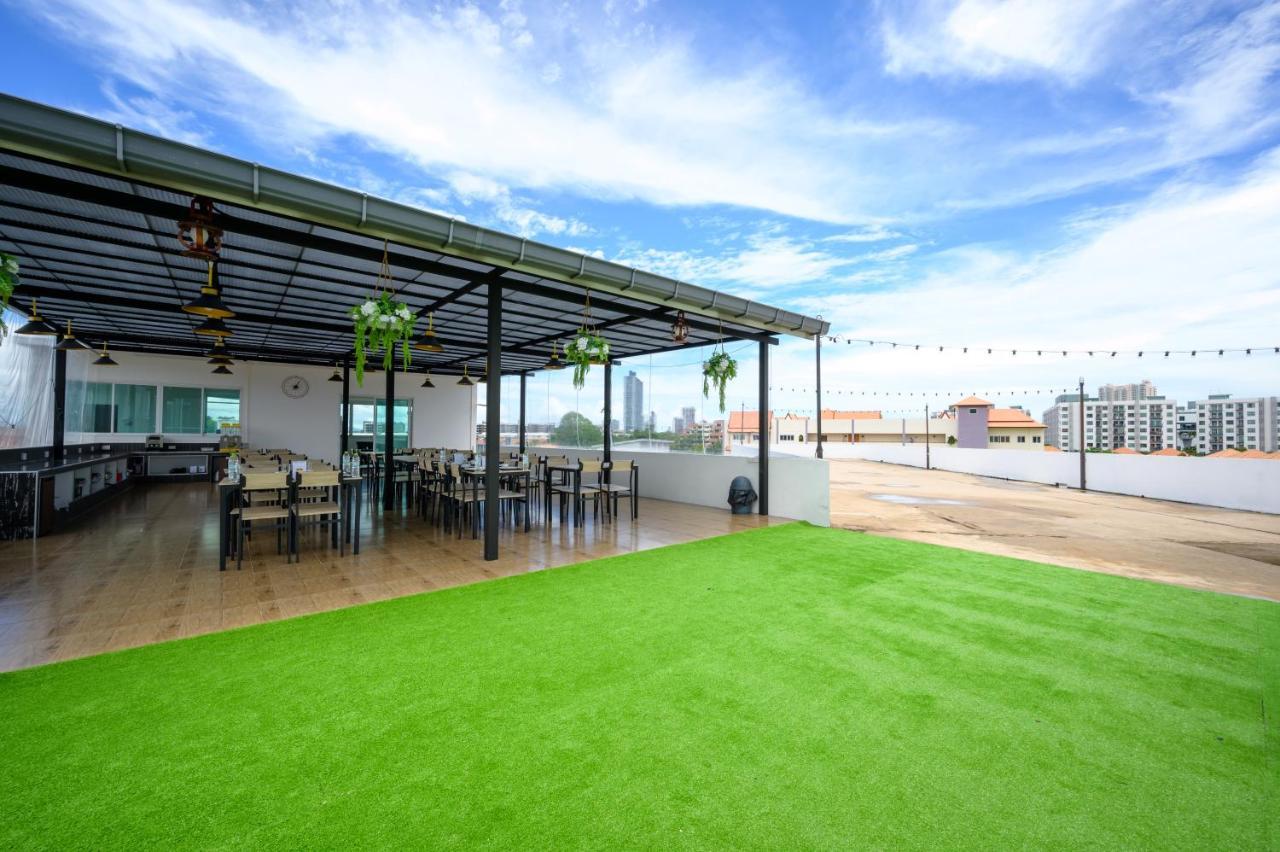 Cozy Resort, A Boutique Hotel Pattaya Luaran gambar